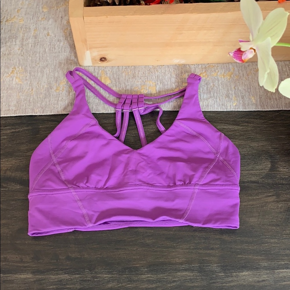 Lululemon size 8 sports bra